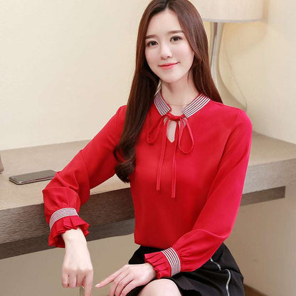 Chiffon shirt with long sleeves
