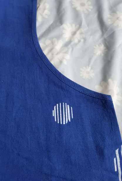Casual sleeveless circle shirt