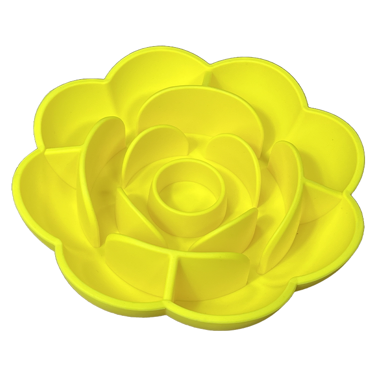 New Portable Dog Bowl Pet Feeder Licking Silicone Dog Bowl Slow Feeder Flower